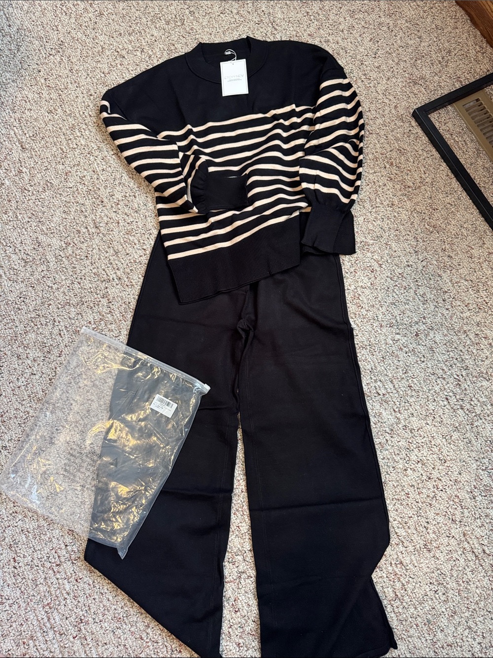 UNKNOWN Black and Cream Striped Knit Sweater - Women's